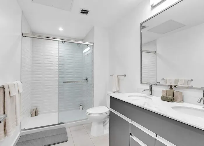 Apartment Minimalist Luxe Chic 1br Gym *