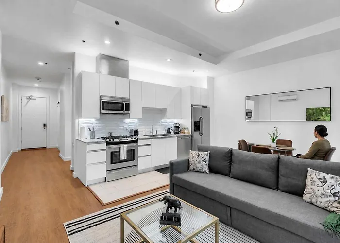 Minimalist Luxe Chic 1br Gym * Tulsa
